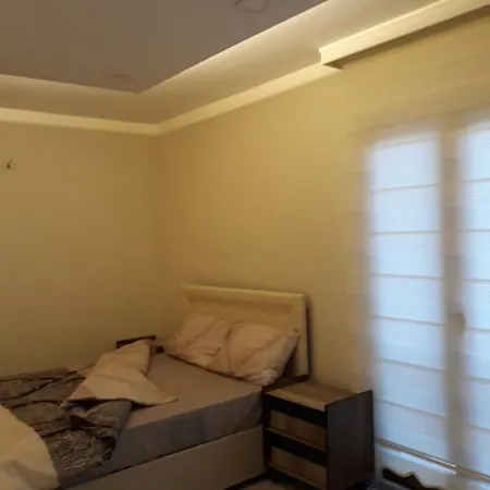 Huseyin Neziroglu Konagi Villa