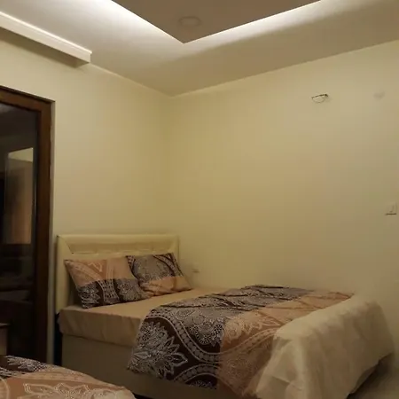 Huseyin Neziroglu Konagi Villa