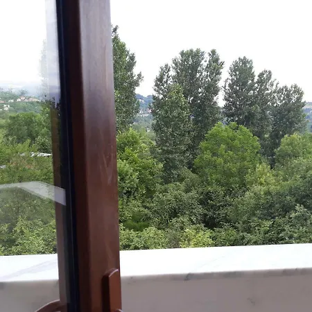 Huseyin Neziroglu Konagi Villa *